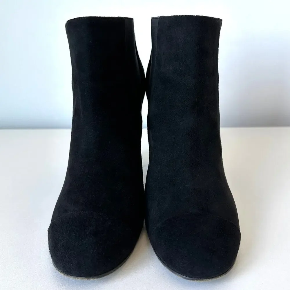 CHANEL Black Suede Gold Logo Chelsea Heel Ankle Boots IT 39.5 - Picture 4 of 16